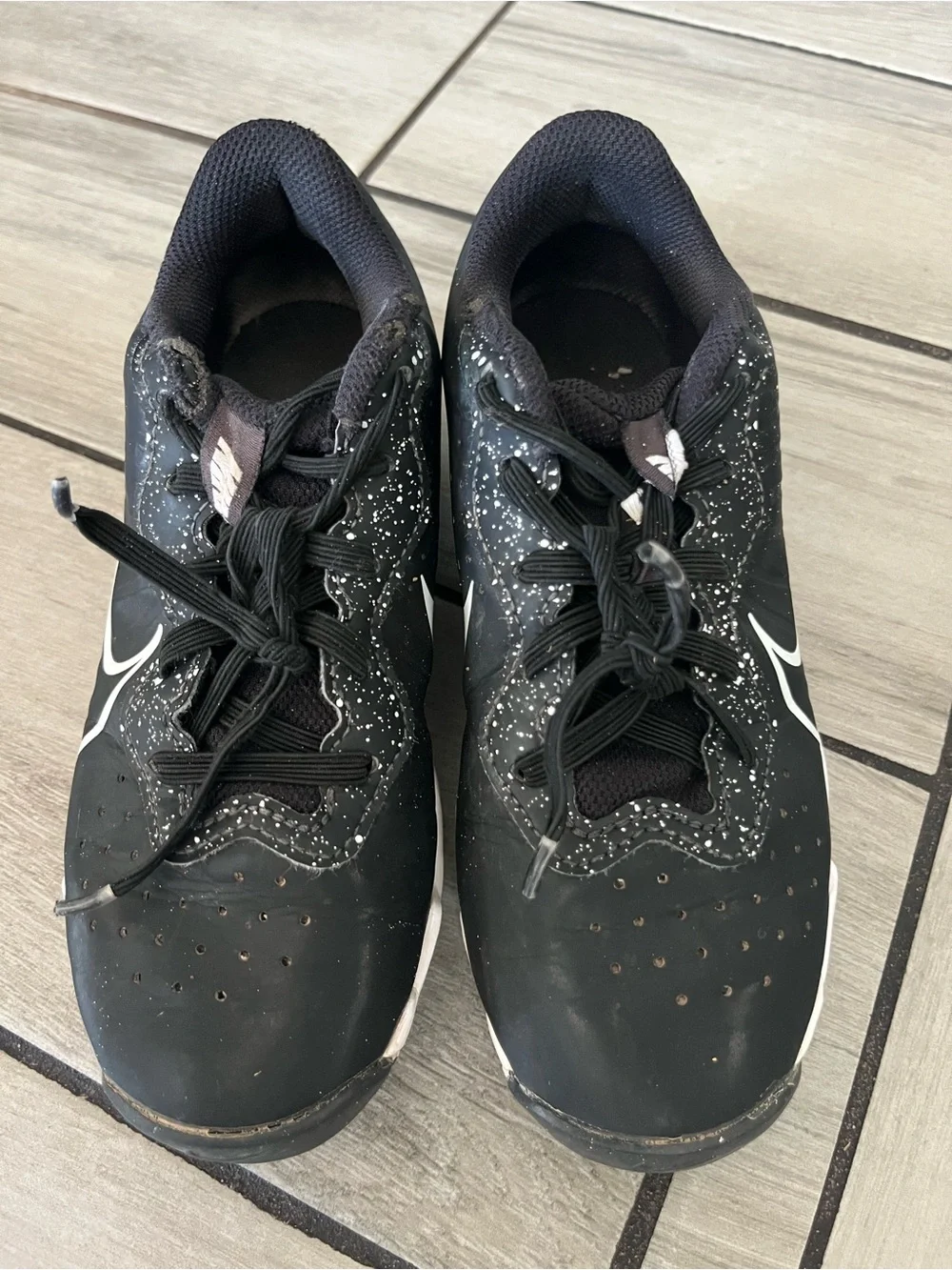 Nike Kids Black & White Baseball Cleats